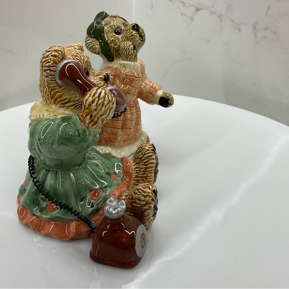BEARWARE POTTERY SALT and Pepper Shakers, Boyds Bears Edition 2E Numbered - Picture 3 of 13